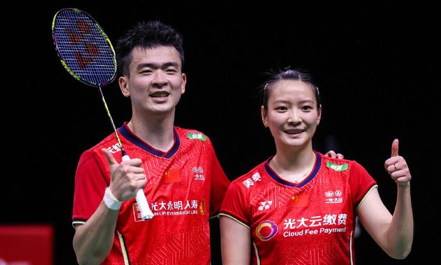 并且在国际 并且在国际