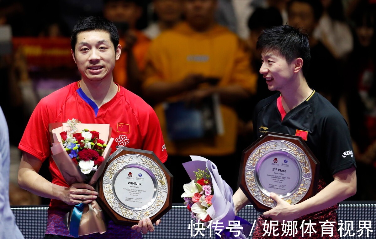 周薪看似 周薪看似